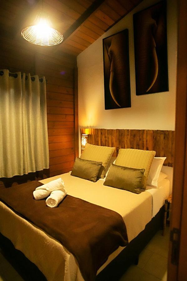 ॐ Rosa Astral ॐ Hotel Praia do Rosa Bagian luar foto