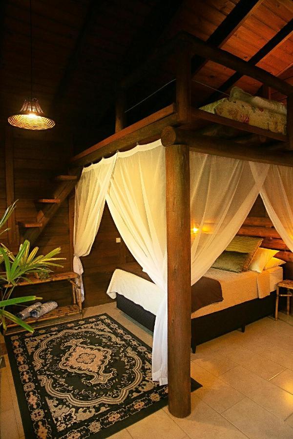 ॐ Rosa Astral ॐ Hotel Praia do Rosa Bagian luar foto