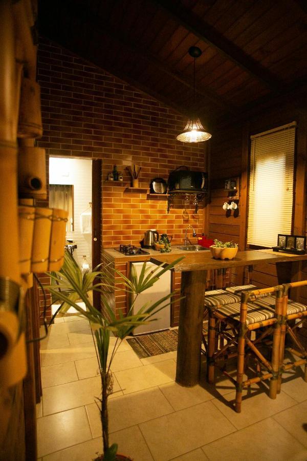 ॐ Rosa Astral ॐ Hotel Praia do Rosa Bagian luar foto