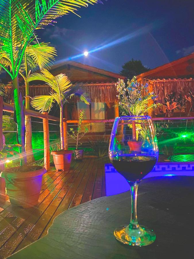 ॐ Rosa Astral ॐ Hotel Praia do Rosa Bagian luar foto