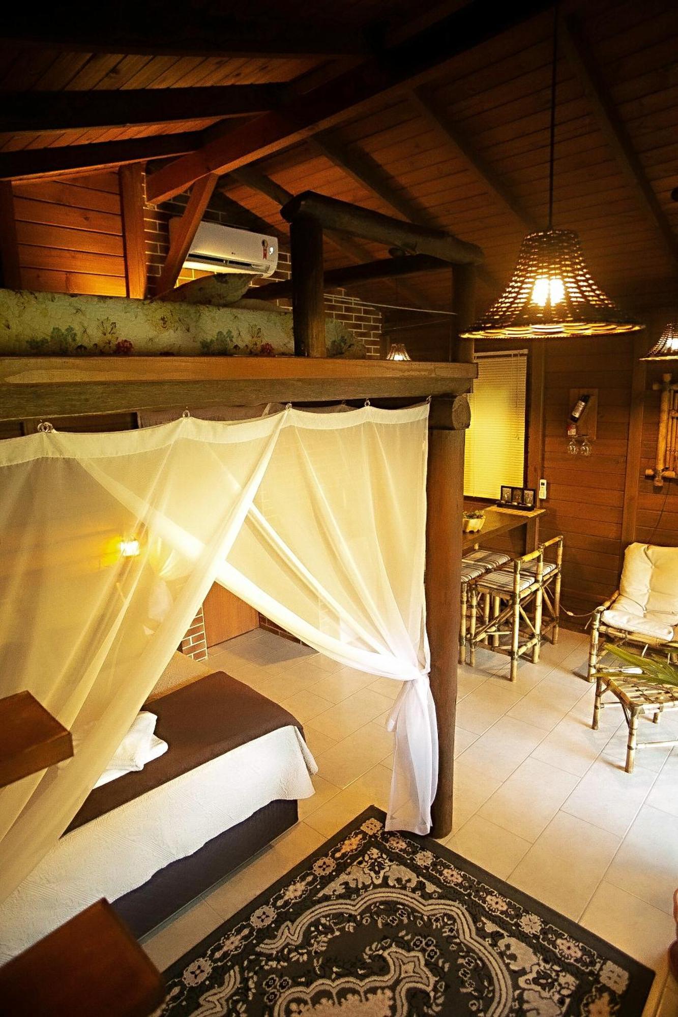 ॐ Rosa Astral ॐ Hotel Praia do Rosa Ruang foto